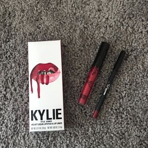 New with box Kylie cosmetics Jordy velvet kit!